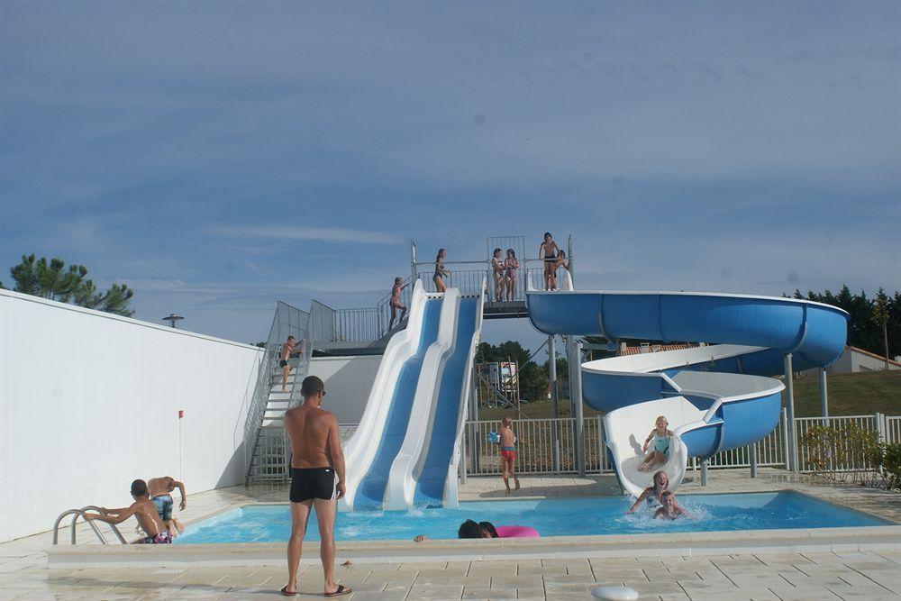 Residence Nemea Les Grands Rochers Les Sables-dʼOlonne Exterior foto